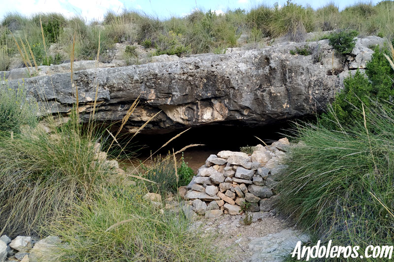 Cueva del Cochino - senderismo Villena